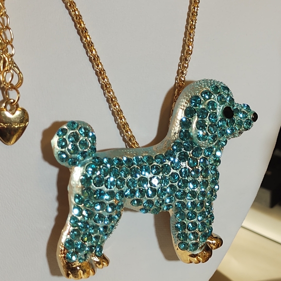 Betsey Johnson Jewelry - Betsey Johnson Gold Plated&  Blue Crystal Puppy Dog Necklace & 28" Chain